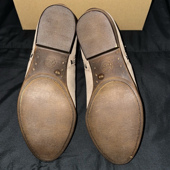 Lucky Brand Basel Bootie Suede - Picture 10 of 11